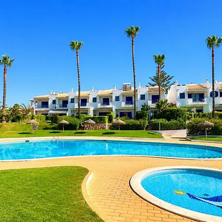 Jardim Da Oura 9 - Piscina Comum - 7 Pax - Hébergement de vacances *